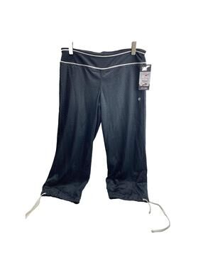 UFC Activewear Pants Women’s Size Small Capri Workout Athletic Gear